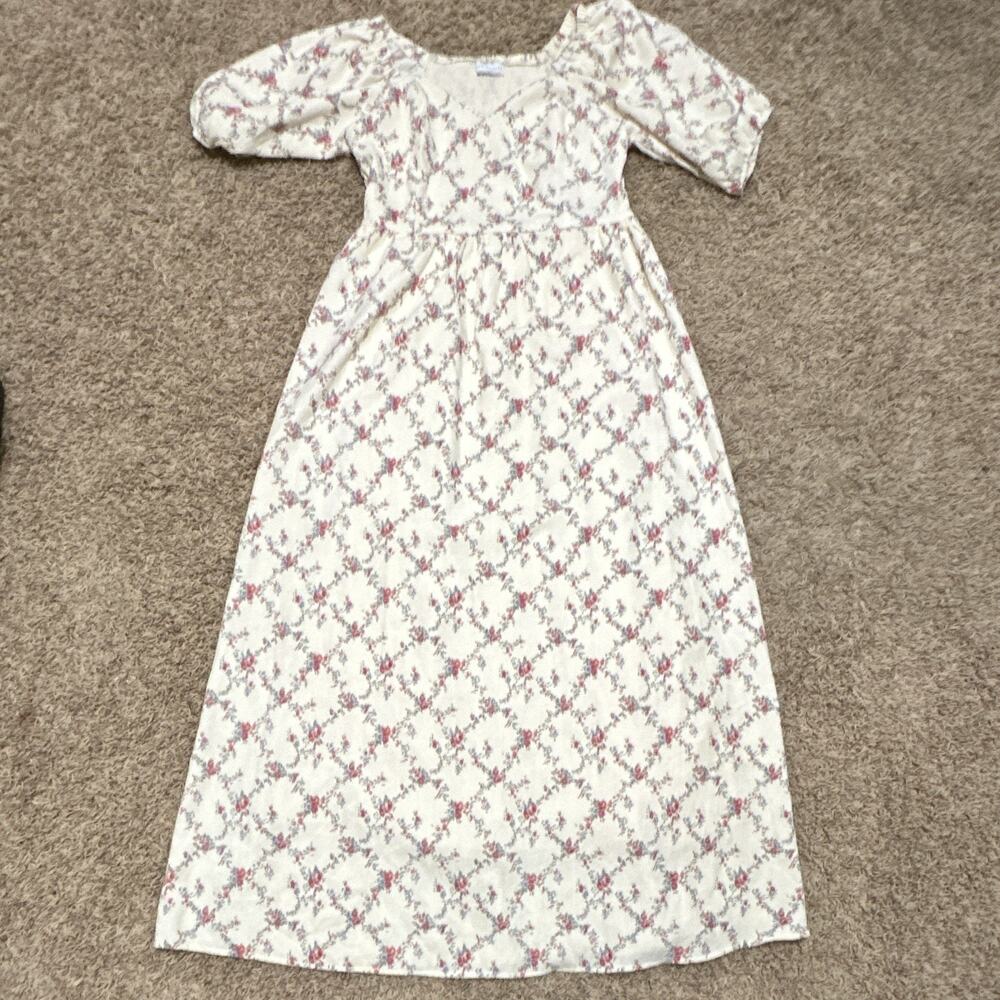 Pink Desert Womens Ivory/Pink/Blue Floral Sweetheart Smocked Maxi Dress